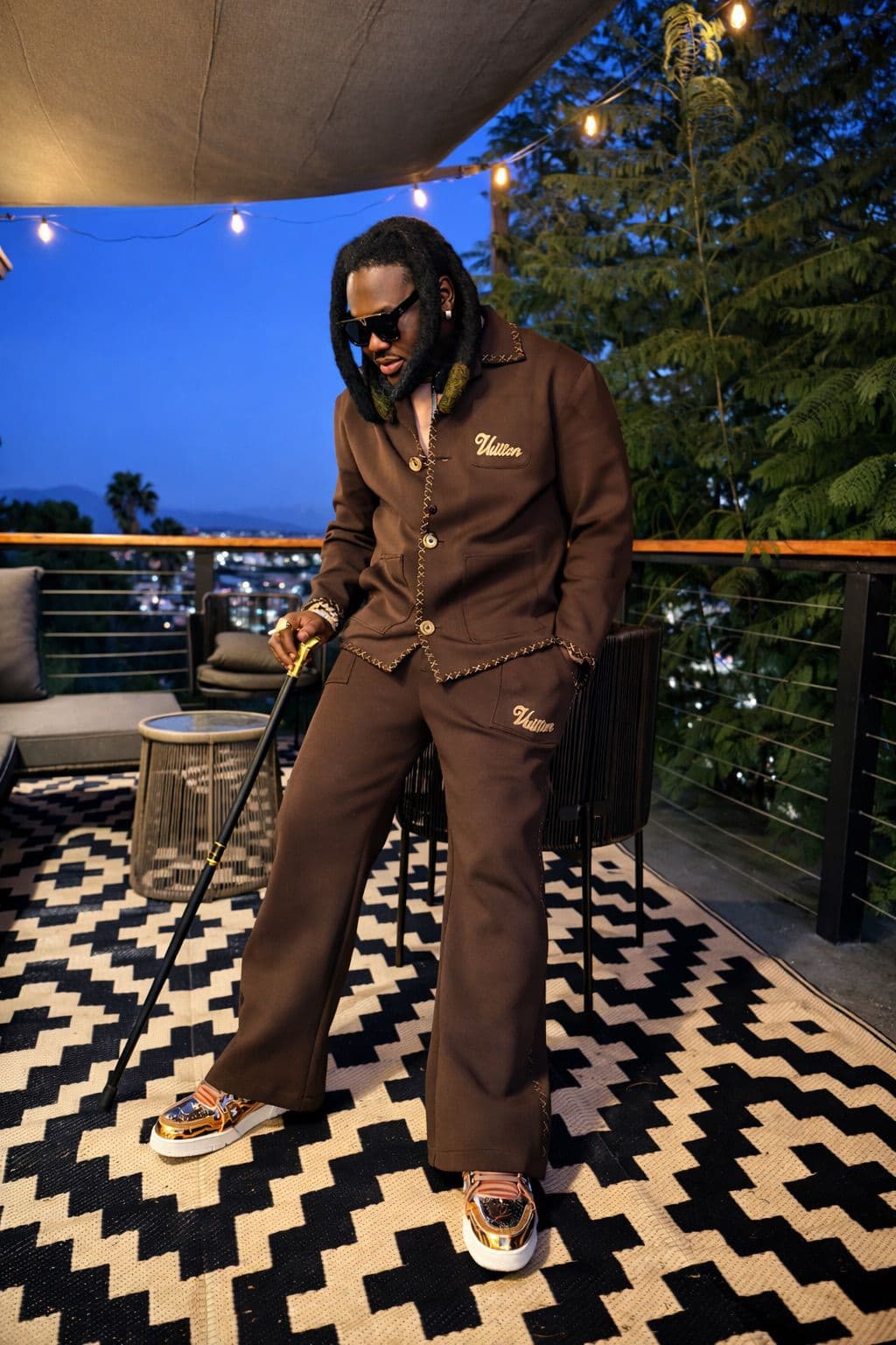 Afrobeats Star, Kwate, Supports OMOOBA Foundation for Charity